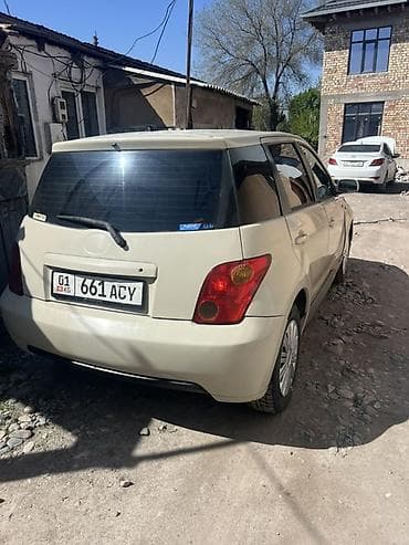 gmc jimmy: Toyota Ist: 2003 г., 1.3 л, Автомат, Бензин — 8