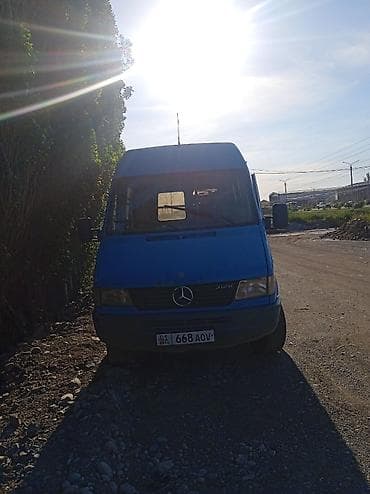 1998: Mercedes-Benz Спринтер: 1998 г., Фургон — 1