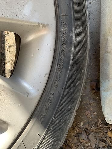 куплю тандем: Колеса в сборе 265 / 50 / R 20, Всесезонная, Б/у, Комплект, Внедорожные (АТ/МТ), Литые, отверстий - 5 — 1