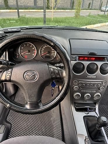 audi a3: Mazda 6: 2002 г., 2 л, Механика, Бензин, Хэтчбэк — 10