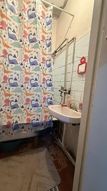 каракол продаю квартиру: 2 комнаты, 48 м², Индивидуалка, 3 этаж, Старый ремонт — 7