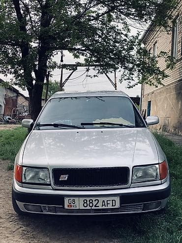 infinity fx35: Audi 100: 1992 г., 2.3 л, Механика, Бензин, Седан — 1