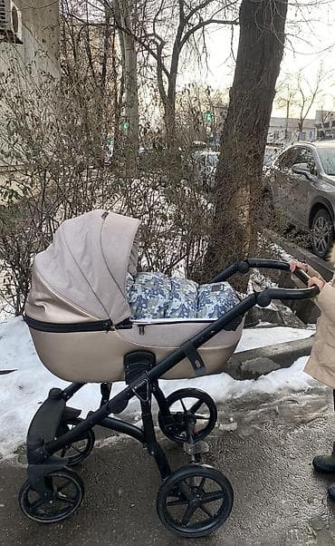 anex коляски: Коляска, Другой бренд, цвет - Золотой, Б/у, Самовывоз, Бесплатная доставка — 7