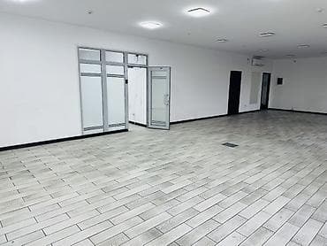 Кыймылсыз мүлк: Сдаётся два коммерческих помещения в современном здании на пересечении — 8