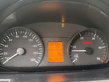 r13 4100: Легкий грузовик, Mercedes-Benz, Стандарт, 3 т, Б/у — 6