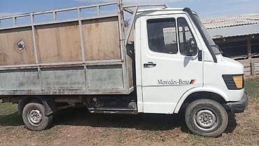 814 борт: Грузовой фургон Mercedes-Benz (серия T2/508–609) белого цвета — 7