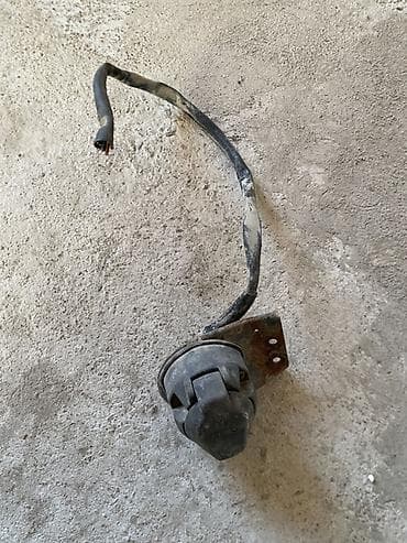 70 сом: Фаркоп Жеңил унаалар үчүн Volkswagen, Жаңы, Өзү алып кетүү — 3