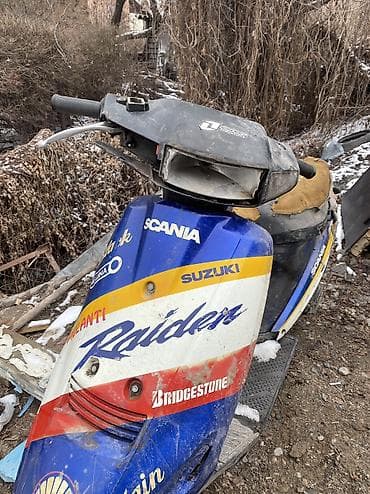 Мототехника: Скутер түрү Suzuki, 100 куб. см, Бензин — 1