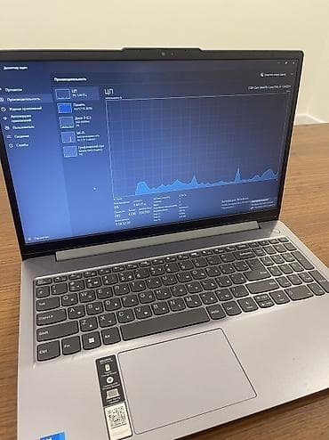 macbook 2008: Для учебы, Б/у, Intel Core i5 — 3