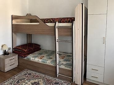 Дом и сад: Двухъярусная детская кровать из ЛДСП с выдвижным нижним ящиком для — 4