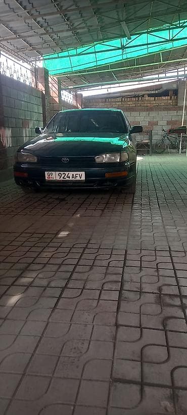 Унаа сатуу: Toyota Camry: 1992 г., 2.2 л, Автомат, Бензин, Седан — 1