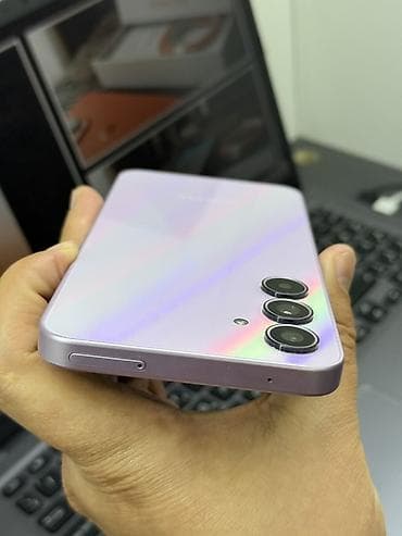 дином: Samsung Galaxy A35, Б/у, 256 ГБ, цвет - Фиолетовый, 2 SIM — 8