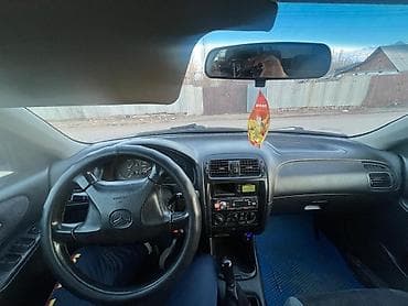 step 2: Mazda 626: 1997 г., 2 л, Ручные, Бензин, Хэтчбэк — 2