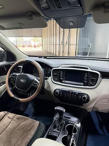 bmw 4 4: Kia Sorento: 2018 г., 2.4 л, Автомат, Бензин, Кроссовер — 10