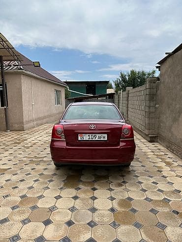 prius plus: Toyota Avensis: 2003 г., 2 л, Автомат, Бензин, Седан — 4