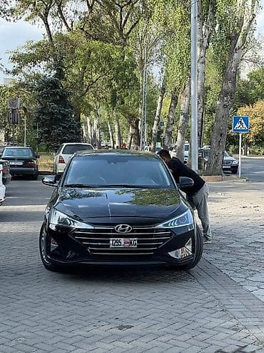 мечит: Hyundai Elantra: 2020 г., 2 л, Автомат, Бензин, Седан — 1