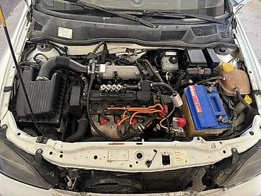 astra: Opel Astra: 2001 г., 1.6 л, Механика, Газ, Универсал — 5