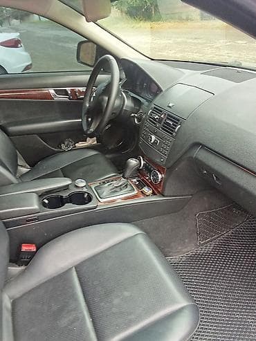 чехол на машины: Mercedes-Benz C-Class: 2008 г., Автомат, Седан — 8