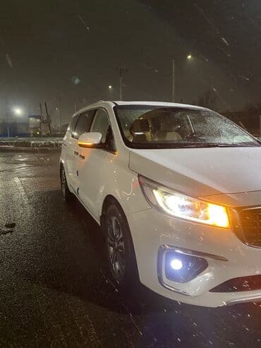Продажа авто: Kia Carnival: 2019 г., 2.2 л, Типтроник, Дизель, Минивэн — 4