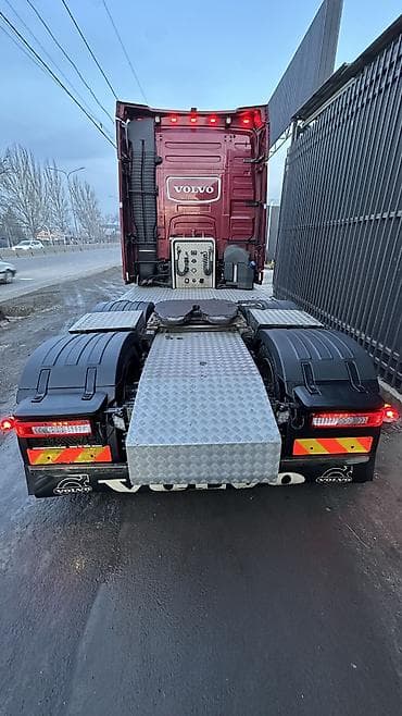 сурф дизель: Тягач, Volvo, 2019 г. — 5