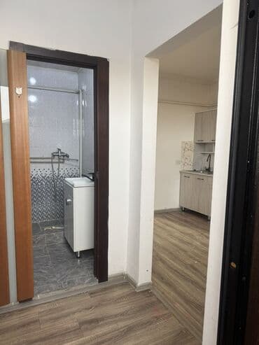 ищу работу парикмахера: 1 комната, Собственник, Без подселения, С мебелью частично — 6