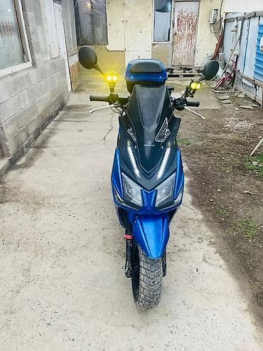 Скутеретта 125 куб. см, Бензин, Новый
