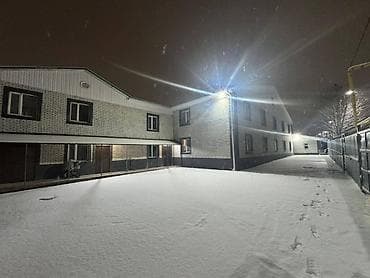 Кыймылсыз мүлк: 1 бөлмө, Кыймылсыз мүлк агенттиги, Чогуу жашоосу жок, Толугу менен эмереги бар — 8