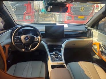 byd plus: BYD Song Pro: 2022 г., 1.5 л, Робот, Гибрид, Кроссовер — 9