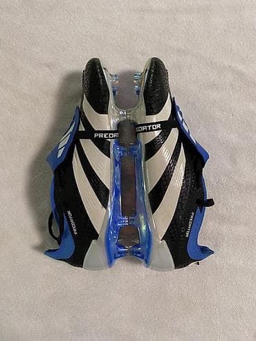военый формы: Футбольные бутсы Adidas Predator (FG) - Серия: Predator - Тип шипов — 1