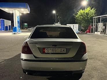 Транспорт: Ford Mondeo: 2002 г., 1.8 л, Механика, Бензин, Седан — 4