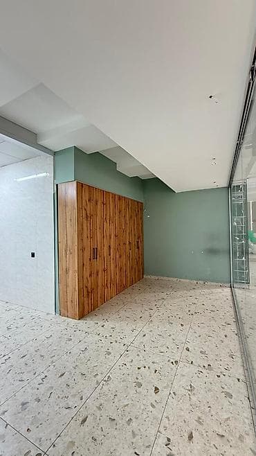 Коммерческая недвижимость: Аренда офисов, 60 м², В бизнес центре, 1 линия — 2