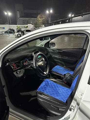 spar: Chevrolet Spark: 2017 г., 1 л, Автомат, Бензин, Хэтчбэк — 5