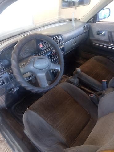 Mazda 626: 1989 г., 2 л, Бензин, Седан — 6