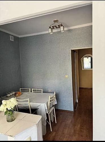 1 комната, 35 м², Достук мкр 106 серия, 2 этаж, Старый ремонт — 4