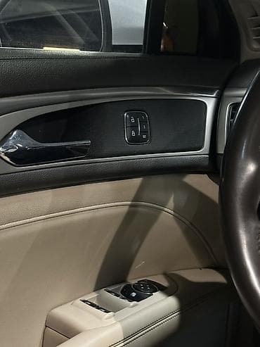 крышка родиатора: Lincoln MKZ: 2018 г., 2 л, Автомат, Бензин, Седан — 7