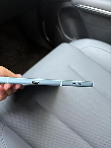 samsung 20s: Планшет, Samsung, 10" - 11", 5G, Б/у, Классический цвет - Голубой — 3