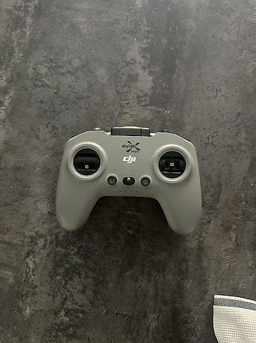 xbox one controller: DJI fpv remote controller 2 — 1