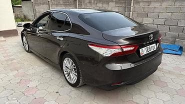 corolla 2004: Toyota Camry: 2018 г., 2.5 л, Автомат, Бензин, Седан — 5