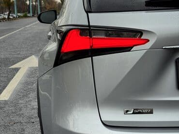 es 200: Lexus NX: 2017 г., 2 л, Автомат, Бензиновая, Кроссовер — 8