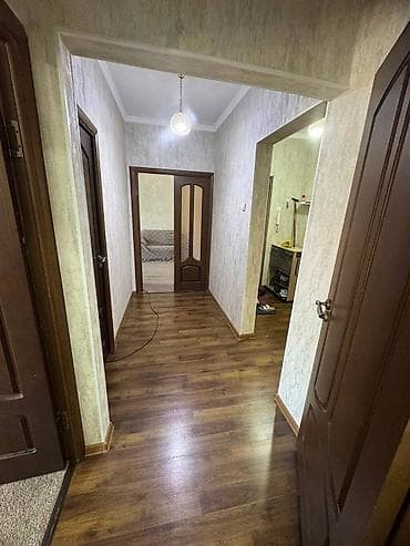 Квартиры: 4 комнаты, 76 м², 106 серия, 8 этаж, Евроремонт — 9