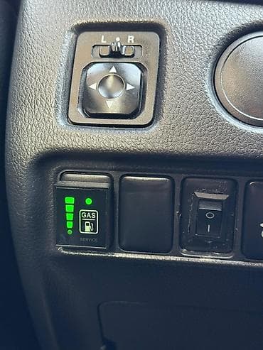 bmw 1 8: Mitsubishi L200: 2023 г., 2.4 л, Механика, Газ, Пикап — 10