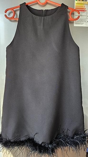 платч: Вечернее платье, Коктейльное, Короткая модель, Без рукавов, Перья, S, M — 1