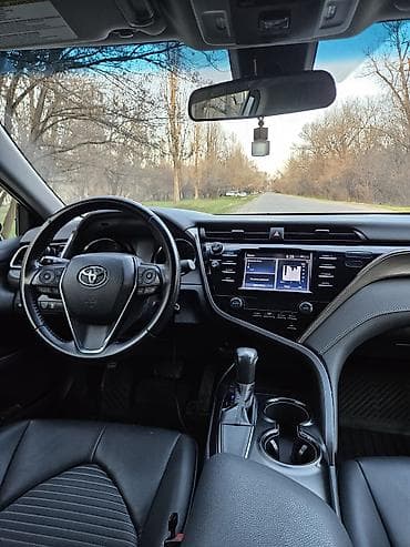 клим: Toyota Camry: 2019 г., 2.5 л, Автомат, Бензин, Седан — 7