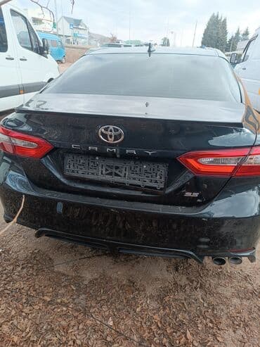 срочно продам авто в связи с переездом: Toyota Camry: 2018 г., 2.5 л, Автомат, Бензиновая, Седан — 9