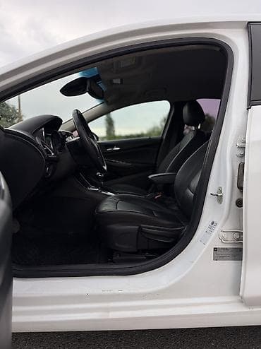 Унаа: Chevrolet Cruze: 2018 г., 1.4 л, Автомат, Бензин, Седан — 9
