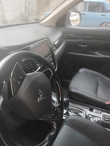 mitsubishi airtrack: Mitsubishi Outlander: 2018 г., 2.4 л, Вариатор, Бензин, Кроссовер — 8