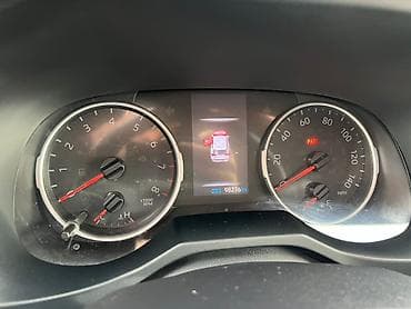 резина на авто: Toyota RAV4: 2019 г., 2.5 л, Автомат, Бензин, Кроссовер — 9