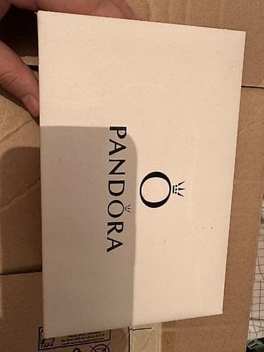 магнит браслет: Подарочный набор Pandora в фирменной коробке. Состав набора: - — 1