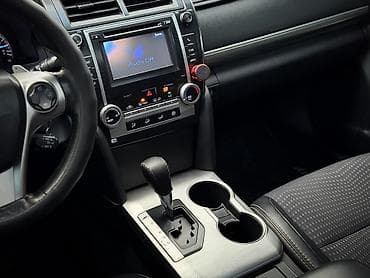 Транспорт: Toyota Camry: 2012 г., 2.5 л, Автомат, Бензин, Седан — 10
