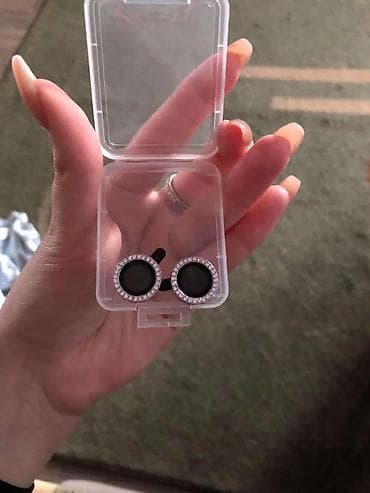 Линзы для iPhone 11 в виде круглых насадок с кристаллами. - Форма at lalafo.kg Линзы для iPhone 11 в виде круглых насадок с кристаллами. - Форма